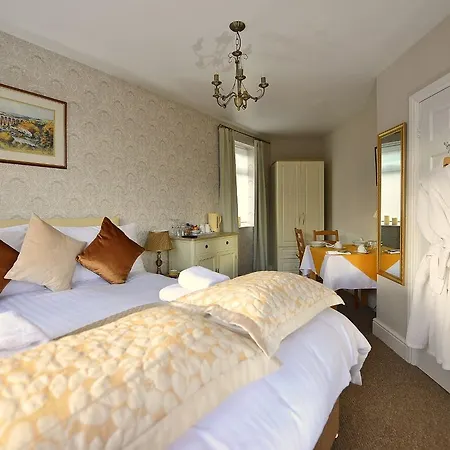 Glen View Bed & Breakfast 3*