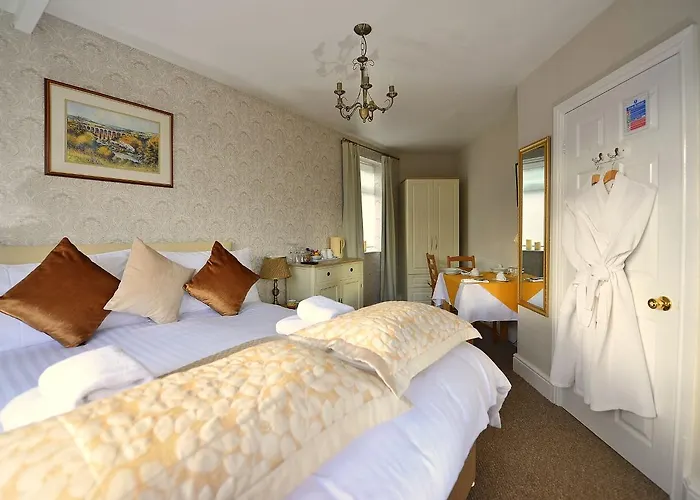 Glen View Bed & Breakfast 3*